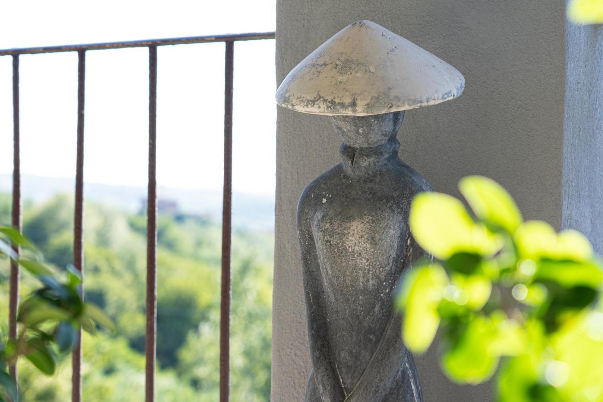 Cascina Giantino Suite Cantina - G A Y - M E N - O N L Y (Adults Only) Montegrosso dʼAsti Exteriör bild