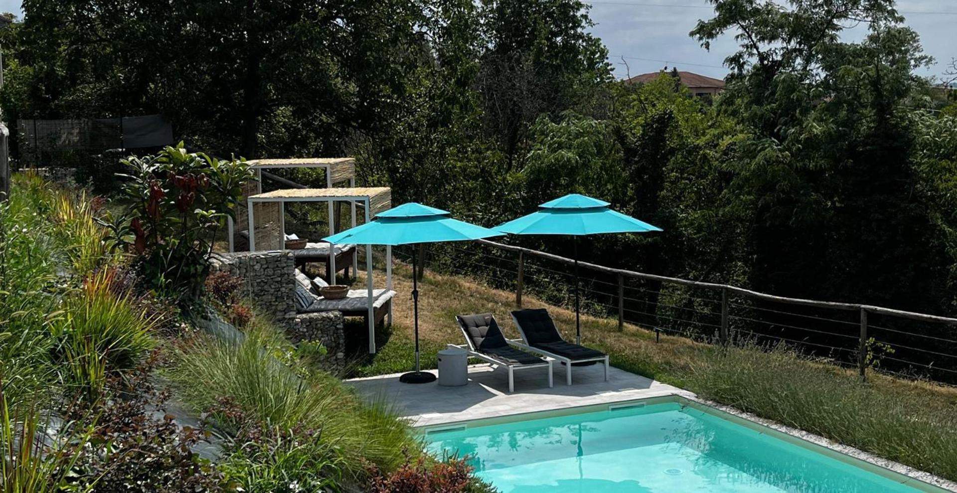 Cascina Giantino Suite Cantina - G A Y - M E N - O N L Y (Adults Only) Montegrosso dʼAsti Exteriör bild