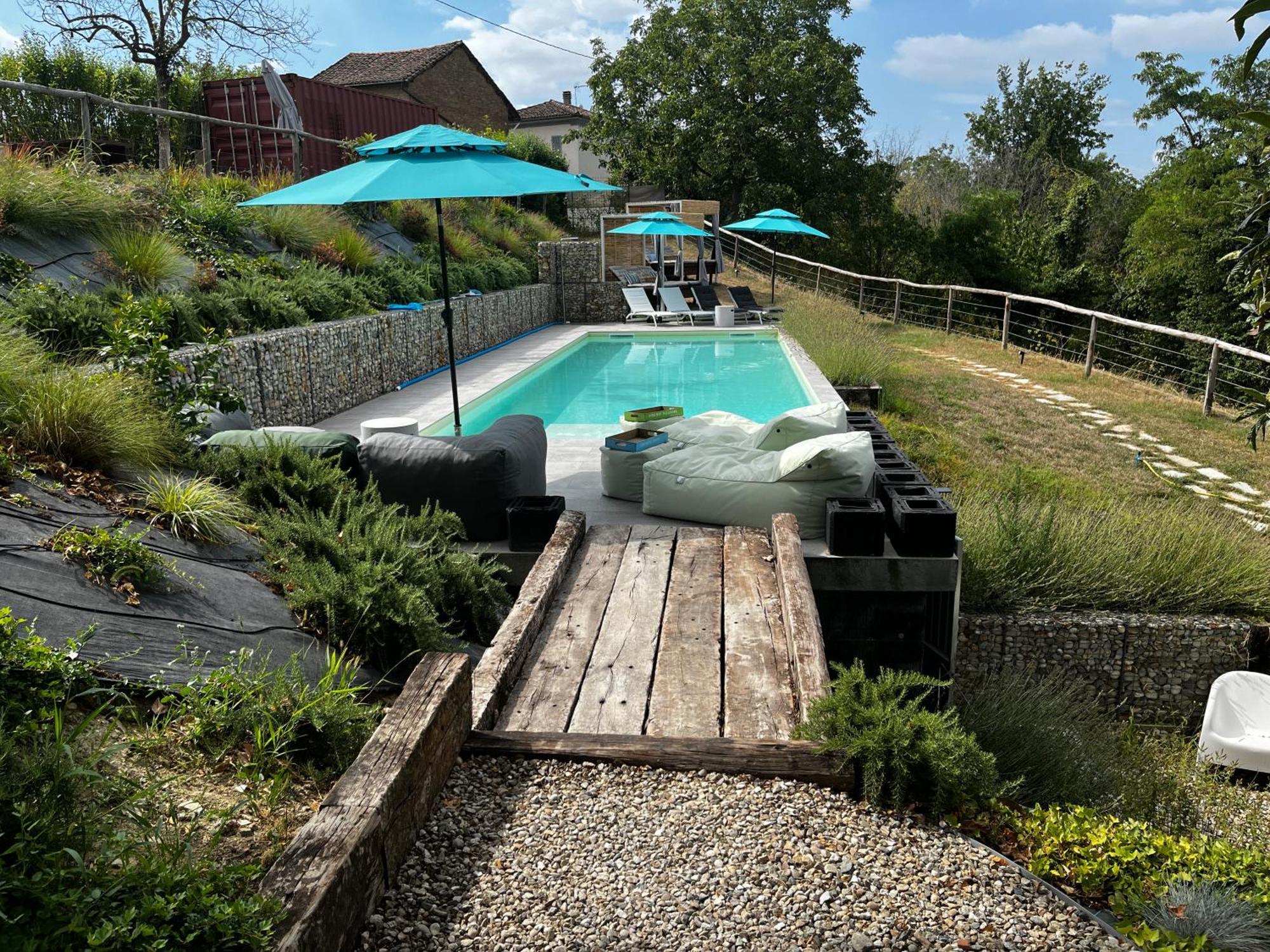 Cascina Giantino Suite Cantina - G A Y - M E N - O N L Y (Adults Only) Montegrosso dʼAsti Exteriör bild