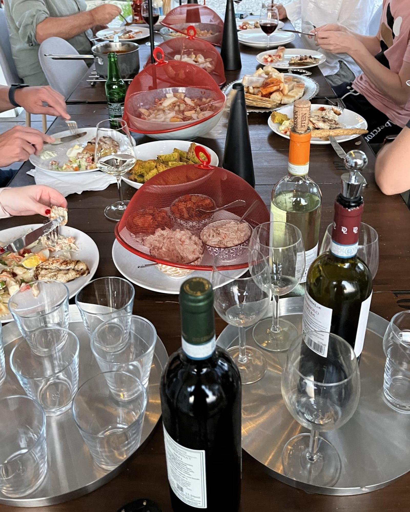 Cascina Giantino Suite Cantina - G A Y - M E N - O N L Y (Adults Only) Montegrosso dʼAsti Exteriör bild